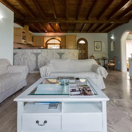 Villa Yialos
